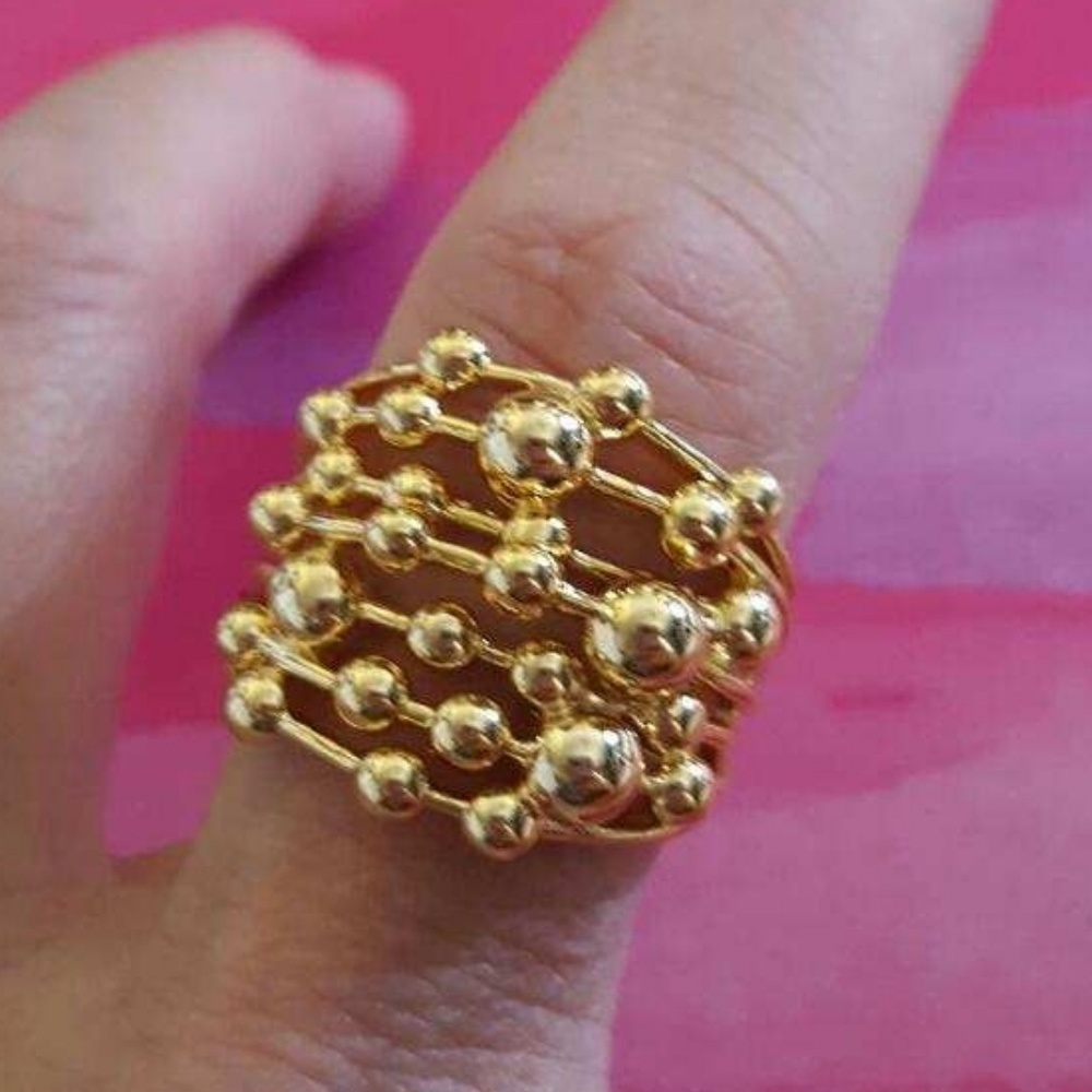 Fun statement ring - Picture 2 of 2